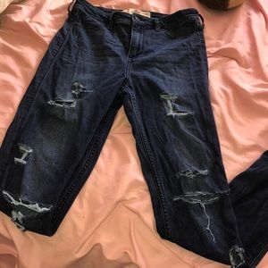 Hollister | Ripped Jean Leggings- high rise